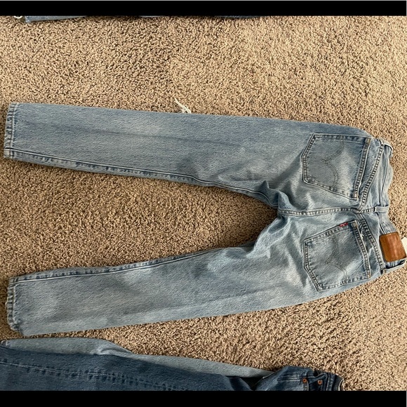 Levi’s 501 Skinny light wash distressed - Picture 2 of 7